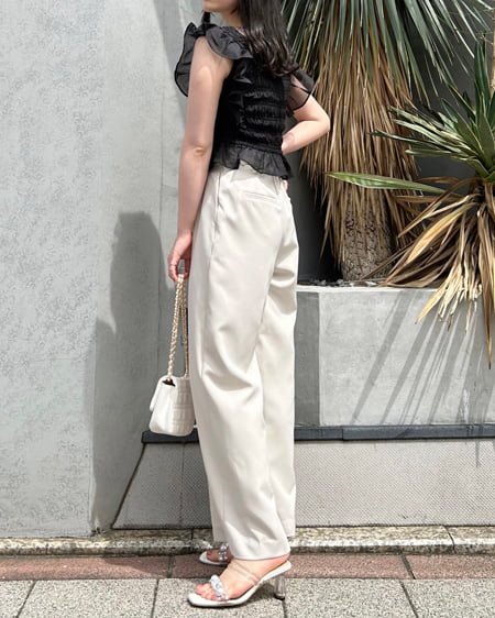 INGNI(イング) シルバーバックル共ベルト付ワイド/パンツ アイボリー