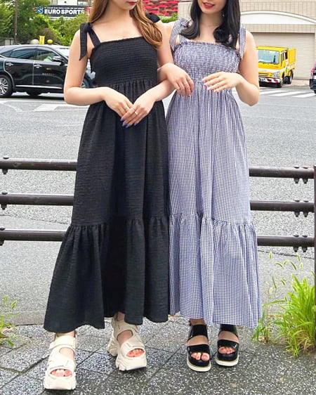 INGNI(イング) 肩リボンぽこぽこシャーリングワンピース クロ