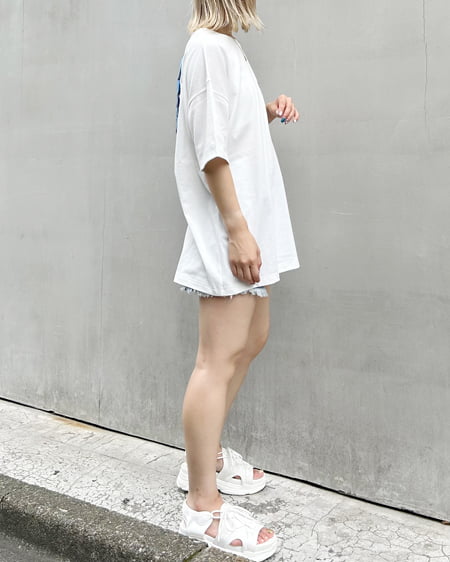 INGNI（イング） BackサークルロゴチュニックTシャツ ｵﾌﾎﾜｲﾄ/ﾌﾞﾙｰ