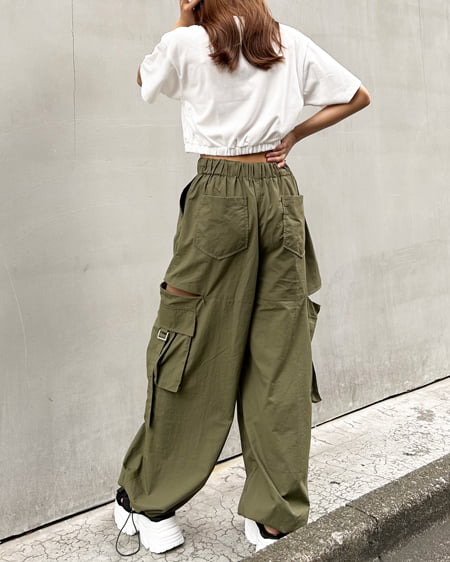 INGNI(イング) サイドファスナーナイロンワイドカーゴ/パンツ カーキ