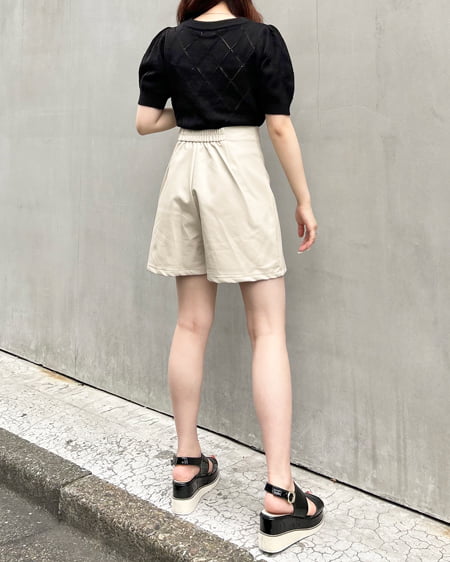 INGNI（イング） フェイクレザースリットスカパン ｱｲﾎﾞﾘｰ