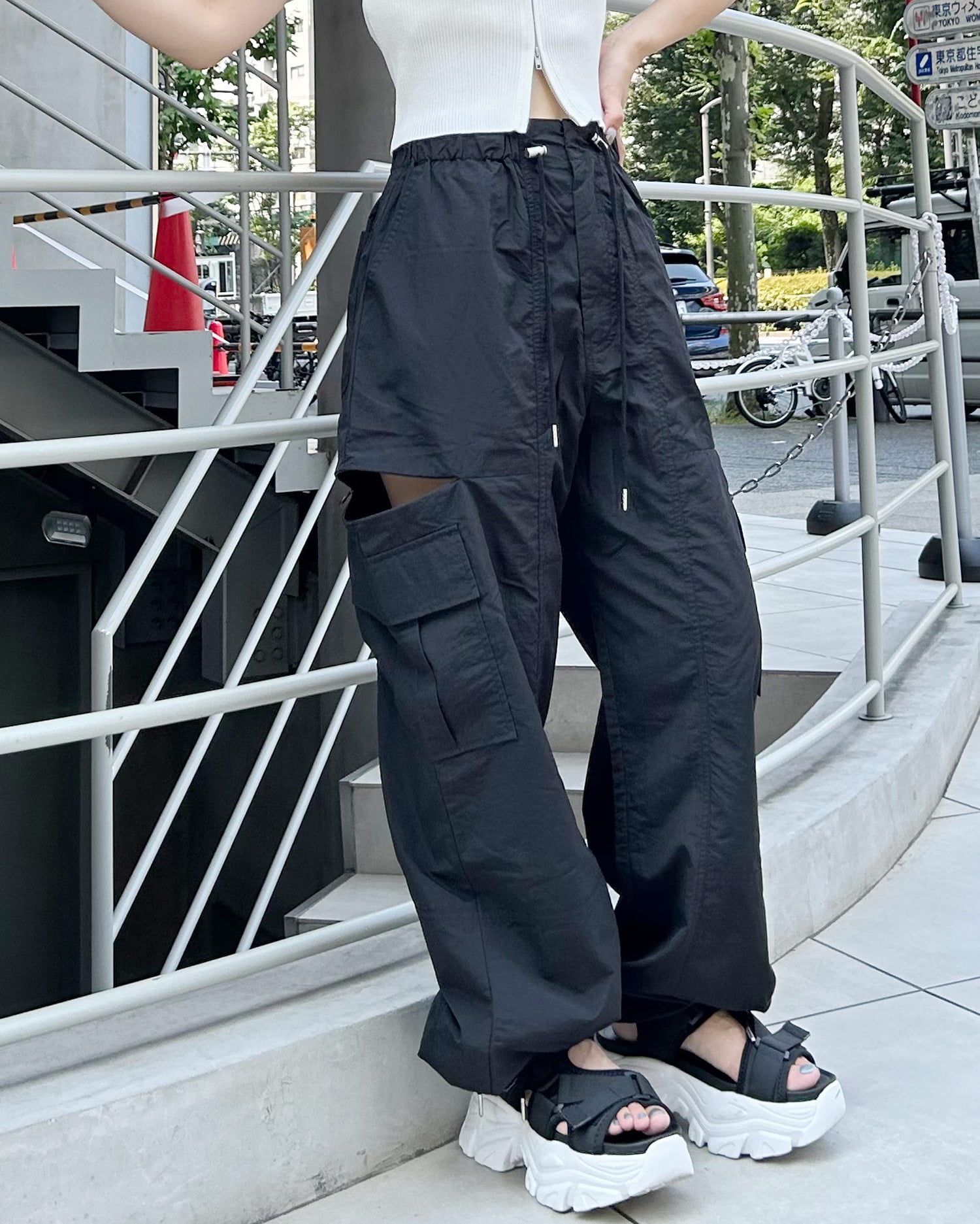 秋の新作】「着用動画あり】サイドスリットファスナー／ナイロンカーゴ