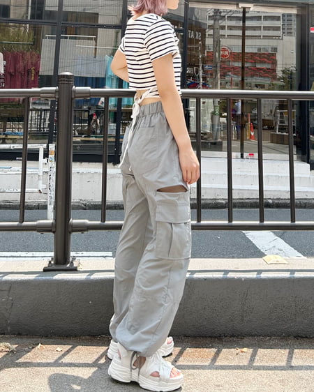 INGNI(イング) サイドスリットファスナー/ナイロンカーゴパンツ グレー