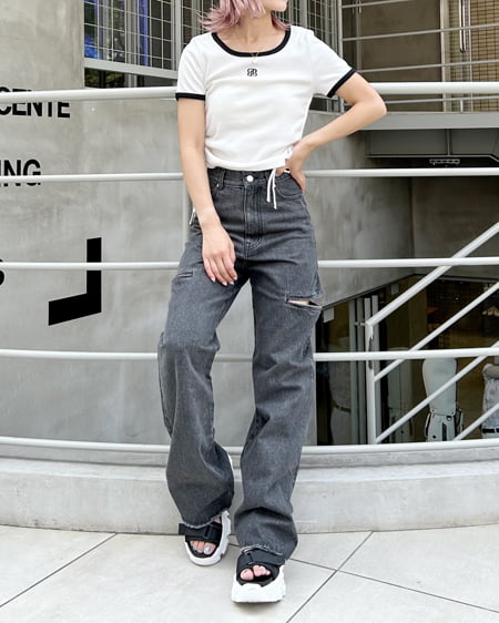 INGNI（イング） 胸刺しゅうロゴサイドギャザーリブTシャツ ｵﾌﾎﾜｲﾄ/A