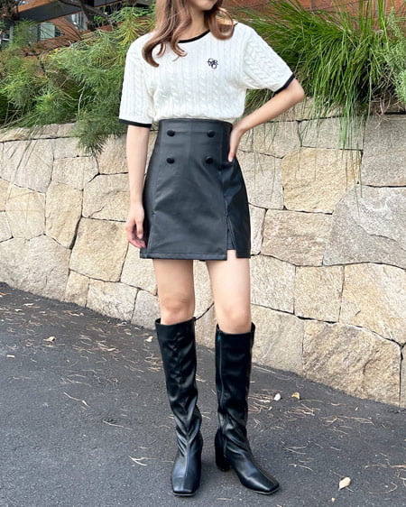 INGNI(イング) 配色胸刺しゅうケーブル半袖ニット オフホワイト/クロ