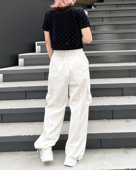 230817017