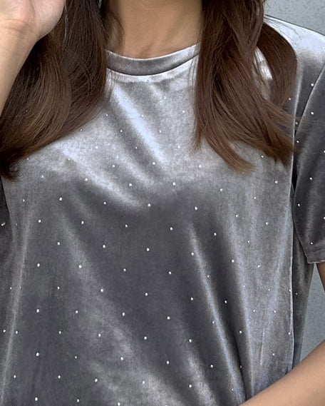 INGNI（イング） ストーン付ベロアTシャツ ｸﾞﾚｰ