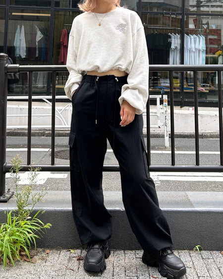 INGNI（イング） 裾ドロスト胸ロゴショートスウェットトップス ｵｰﾄﾐｰﾙ