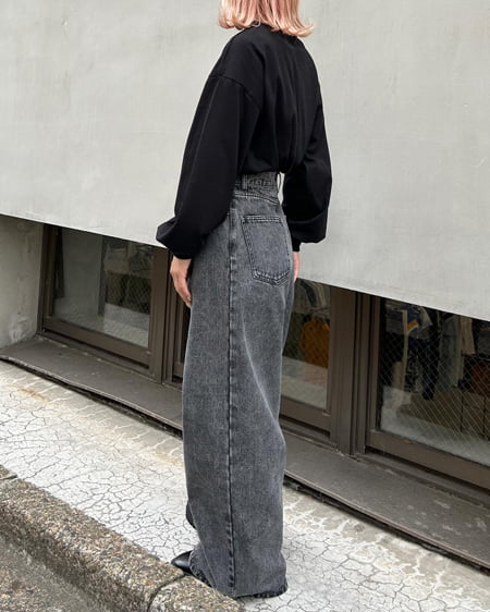INGNI（イング） シンプルロゴロングTシャツ ｸﾛ