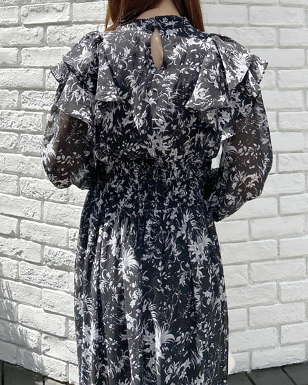 INGNI(イング) デコルテカットアウト花柄フリルワンピース クロ