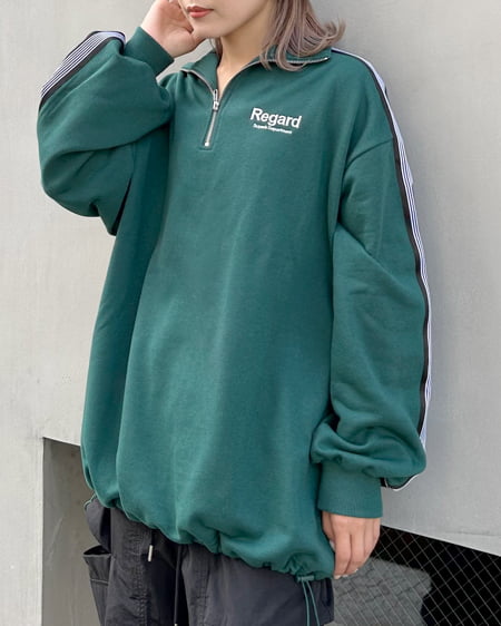 INGNI(イング) ハーフZIP裾ドロスト胸ロゴ袖ラインスウェットチュニック グリーン