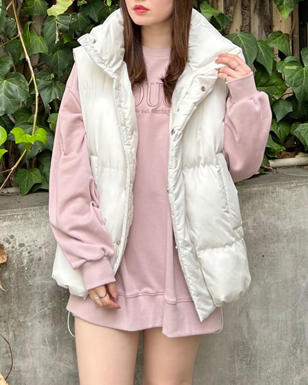 INGNI（イング） ふくれ刺しゅうロゴチュニック ｽﾓｰｸﾋﾟﾝｸ