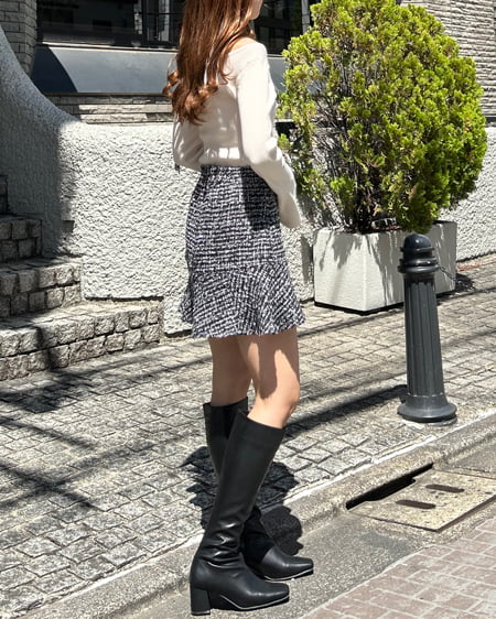 INGNI(イング) オフショルリボンフレアスリーブニット アイボリー