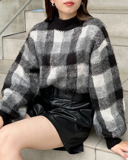 【WEB先行】ショート丈チェック柄シャギーニット