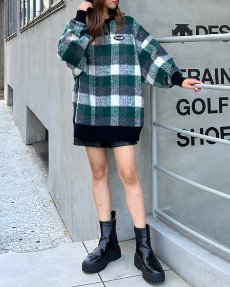 INGNI(イング) 胸刺しゅうロゴチェックリブチュニットップス グリーン