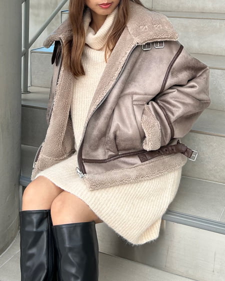 INGNI(イング) ブローチ付オフタートルニットワンピース アイボリー