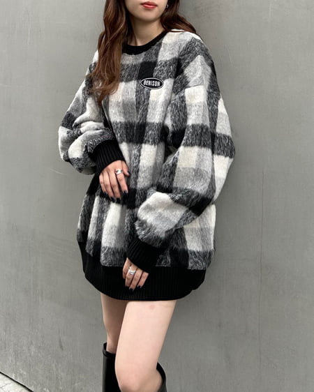 INGNI(イング) 胸刺しゅうロゴチェックリブチュニットップス クロ