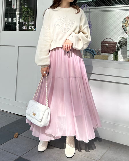 INGNI(イング) イニシャル刺しゅうロゴニット アイボリー