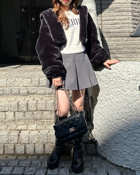 INGNI（イング） クロップド丈エコファーパーカー ｸﾛ