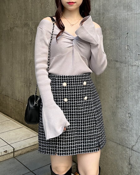 INGNI（イング） オフショルリボンフレアスリーブニット ｸﾞﾚｰｼﾞｭ