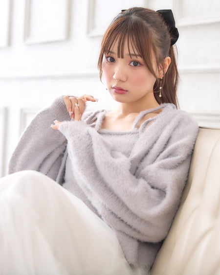 INGNI(イング) フェザーショート丈ニットカーディガン+肩リボンキャミSET グレージュ