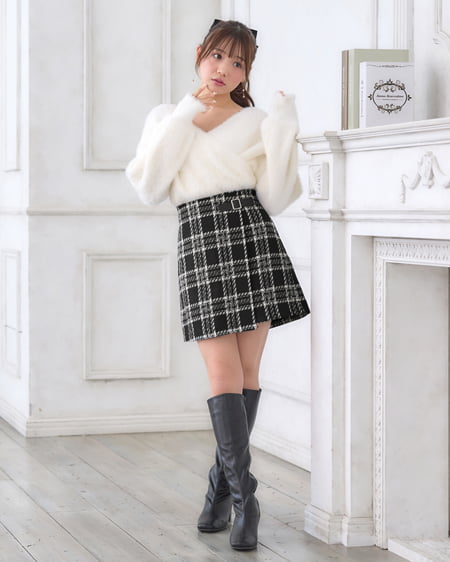 INGNI（イング） フェザーヤーンカシュクールクロップドニット ｱｲﾎﾞﾘｰ
