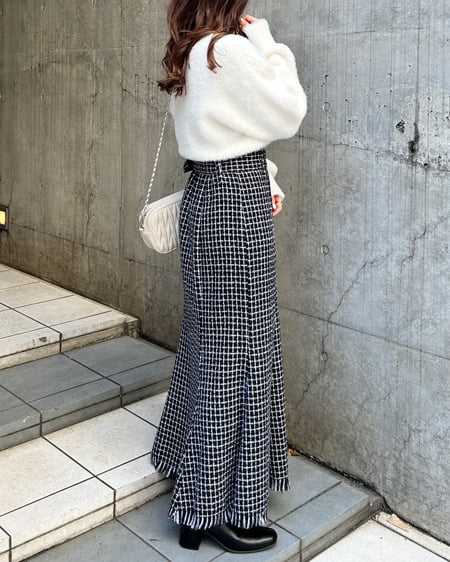 INGNI（イング） フェザーヤーンカシュクールクロップドニット ｱｲﾎﾞﾘｰ