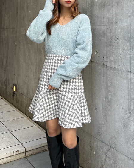 INGNI（イング） Vネックフェザーヤーンラメニット ﾌﾞﾙｰ