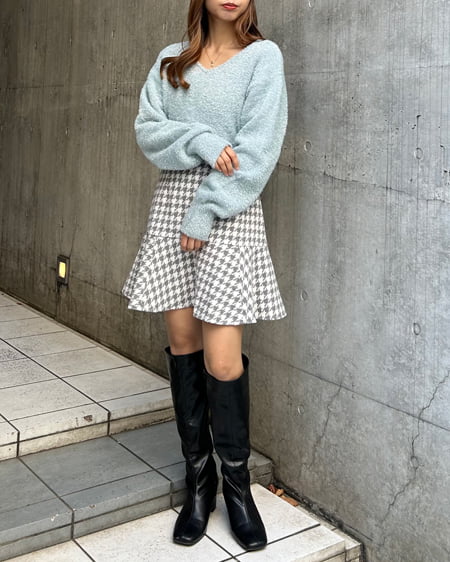 INGNI（イング） Vネックフェザーヤーンラメニット ﾌﾞﾙｰ