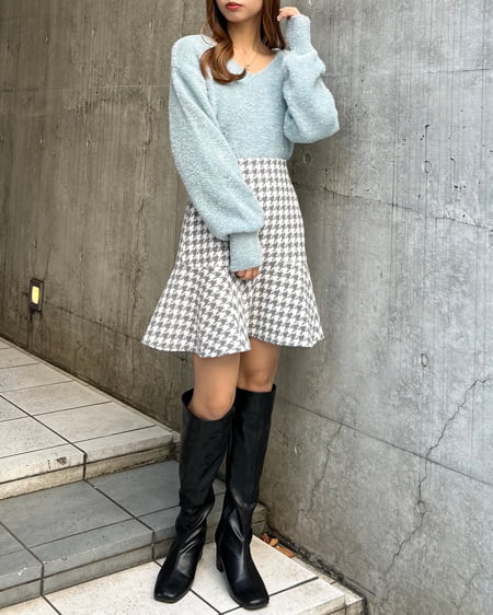 INGNI（イング） Vネックフェザーヤーンラメニット ﾌﾞﾙｰ