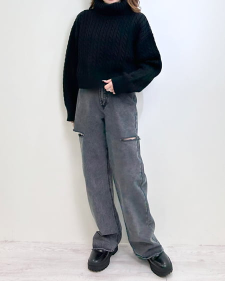 INGNI(イング) ショート丈オフタートルケーブルニット クロ