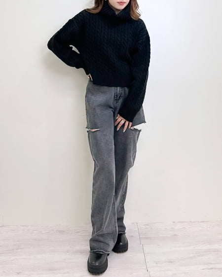 INGNI(イング) ショート丈オフタートルケーブルニット クロ