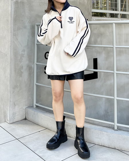 INGNI(イング) ハーフZIP配色サイドラインフリーストップス アイボリー