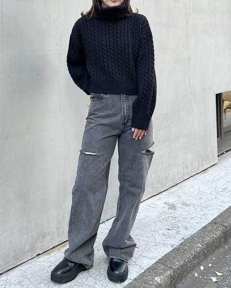 INGNI(イング) ショート丈オフタートルケーブルニット クロ