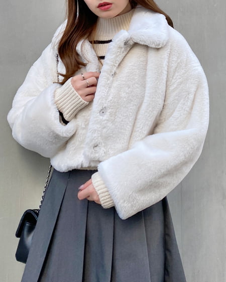 INGNI(イング) クロップド丈エコファーコート アイボリー