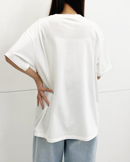 INGNI（イング） カレッジロゴチュニックTシャツ ｵﾌﾎﾜｲﾄ