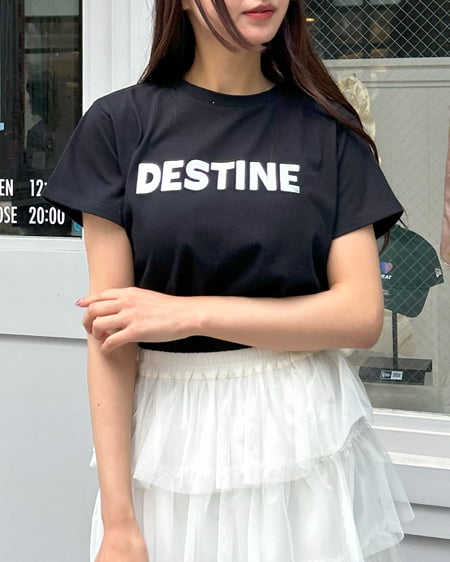 【WEB限定】【5／8までの限定価格】ロゴプリントTシャツ