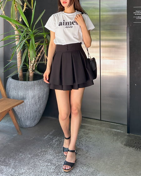 INGNI（イング） パール付フロッキーロゴTシャツ ｵﾌﾎﾜｲﾄ/ｸﾛ