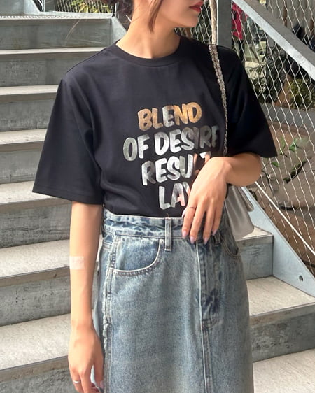 INGNI（イング） 箔プリントロゴTシャツ ｸﾛ