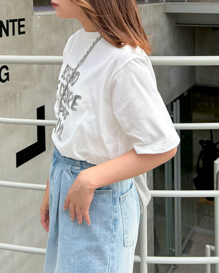 INGNI（イング） 箔プリントロゴTシャツ ｵﾌﾎﾜｲﾄ