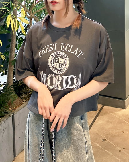 INGNI（イング） カレッジロゴショートTシャツ／Ａ ﾁｬｺｰﾙｸﾞﾚｰ
