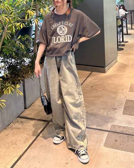 INGNI（イング） カレッジロゴショートTシャツ／Ａ ﾁｬｺｰﾙｸﾞﾚｰ