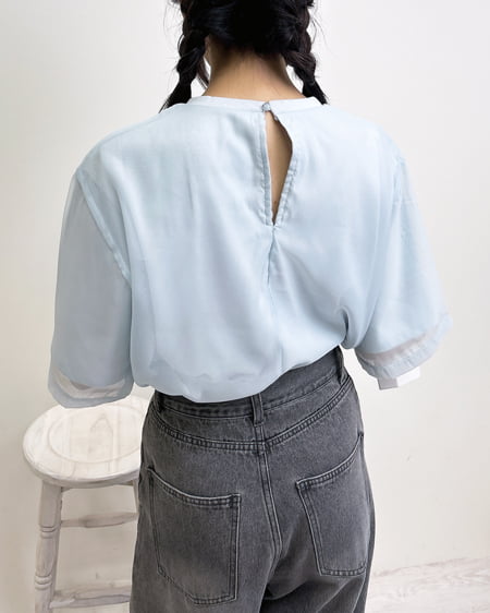 INGNI（イング） オーガンジーレイヤードロゴTシャツ ﾗｲﾄﾌﾞﾙｰ