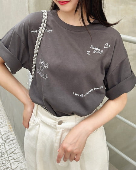 INGNI(イング) ロゴ飛ばしTシャツ チャコールグレー