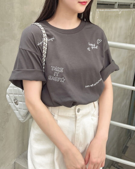 INGNI（イング） ロゴ飛ばしTシャツ ﾁｬｺｰﾙｸﾞﾚｰ