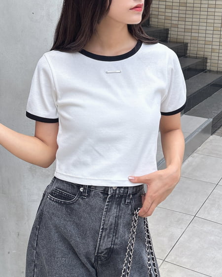 INGNI（イング） プレート付リブリンガーTシャツ ｵﾌﾎﾜｲﾄ/ｸﾛ