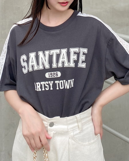 INGNI(イング) 袖レースドッキングカレッジロゴTシャツ ﾁｬｺｰﾙｸﾞﾚｰ