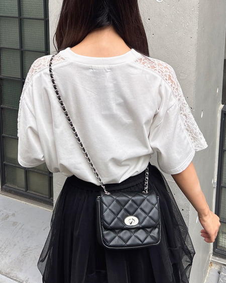 INGNI（イング） 袖レースドッキングカレッジロゴTシャツ ｵﾌﾎﾜｲﾄ