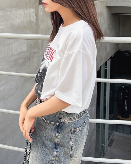 INGNI（イング） ロック転写プリントTシャツ ｵﾌﾎﾜｲﾄ/ｱｶ