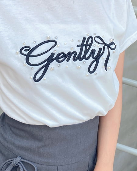 INGNI（イング） ふくれ刺繍パールロゴTシャツ ｵﾌﾎﾜｲﾄ